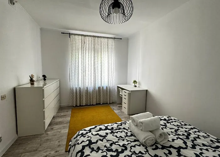 Nyaraló Casa Aron *