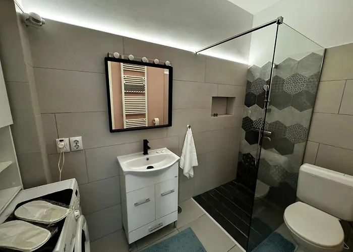 Casa Aron * Bucarest